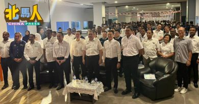 缓解峇眼赖交通堵塞 陆兆福：将延长港口内铁道