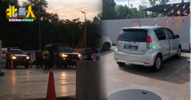 油站轿车飘异味 51岁男陈尸车内