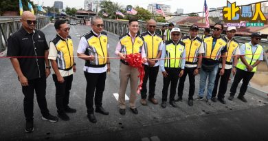 峇东埔跨河临时贝利桥通车 再里尔：等中央拨款建新桥